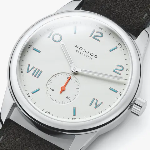 NOMOS Glashütte Club Campus 38 Rif. 737_05