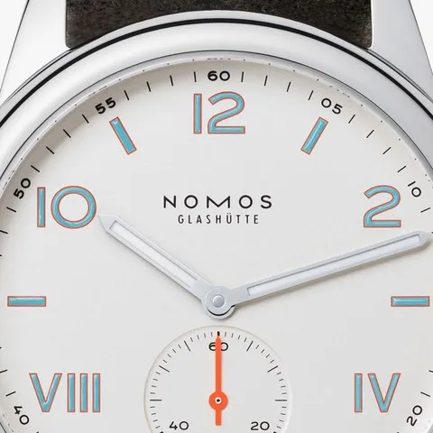 NOMOS Glashütte Club Campus 38 Rif. 735_05