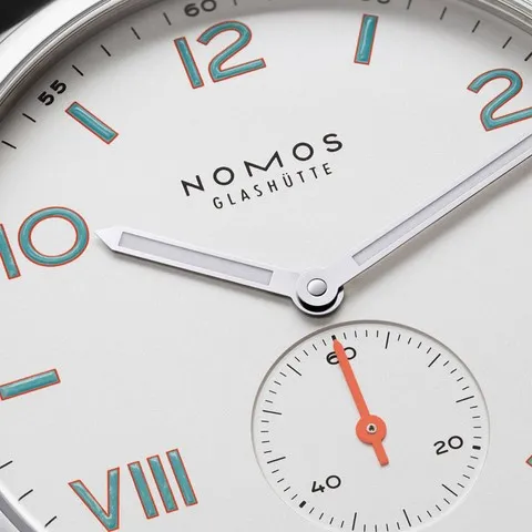 NOMOS Glashütte Club Campus 38 Rif. 735_03